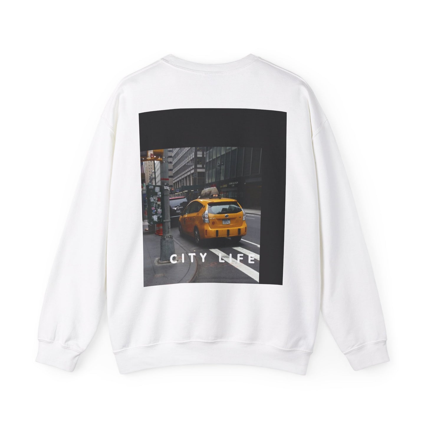 Unisex Heavy Blend™ Crewneck Sweatshirt City Life